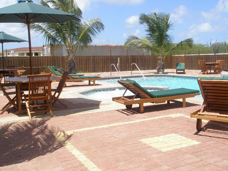 Del Rey Apartments Aruba Exterior foto