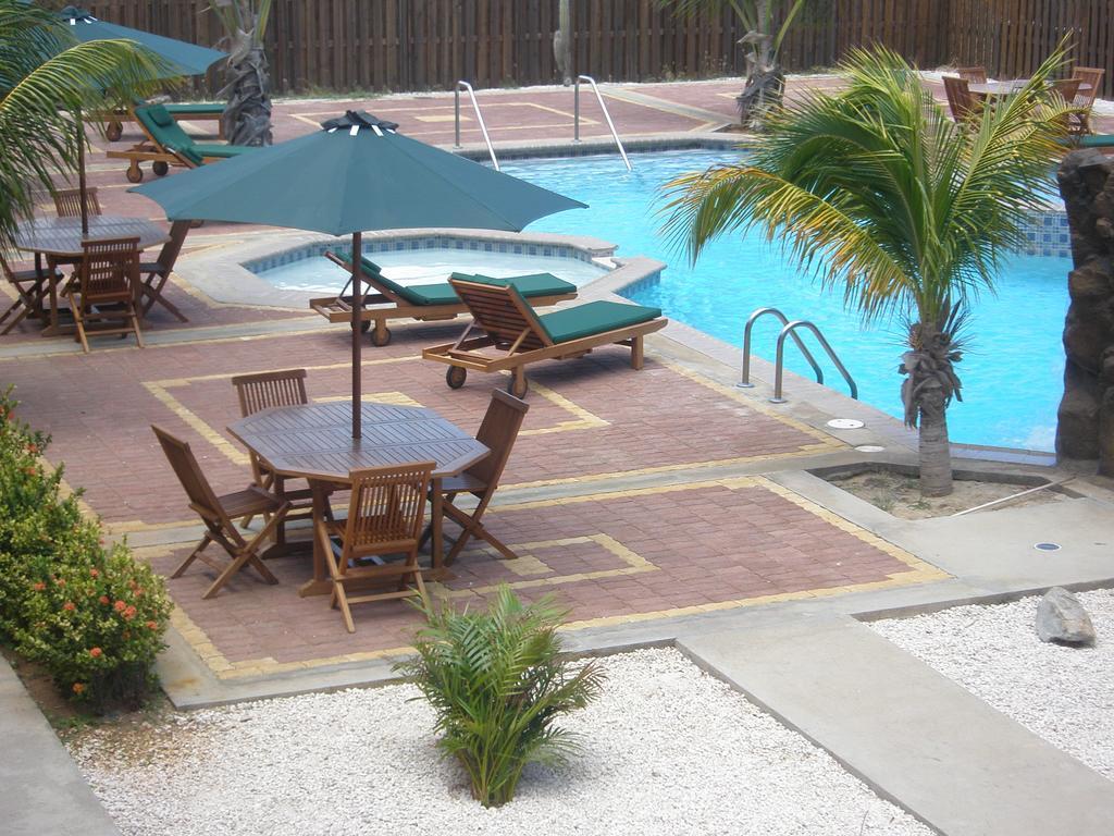 Del Rey Apartments Aruba Exterior foto